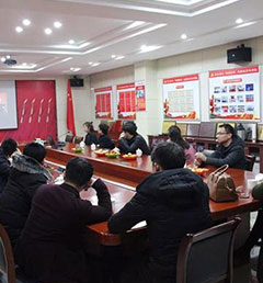 热烈欢迎安徽筑间装饰设计公司参观定制衣柜品牌客来福华东生产基地！2018我们一起向快乐出发！